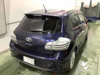 Toyota BLADE