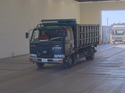 Nissan TRUCK  с аукциона в Японии