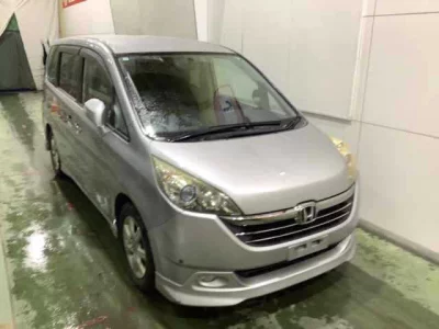 Honda STEP WAGON  с аукциона в Японии