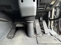 Mitsubishi SUPER GREAT лот № 4073 оценка 3  с аукциона в Японии 3