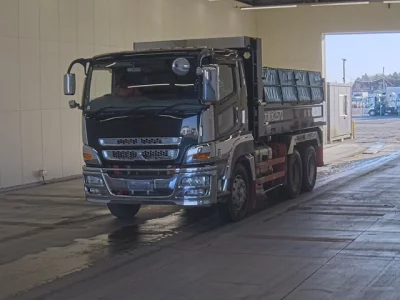 Mitsubishi SUPER GREAT  с аукциона в Японии