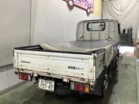 Isuzu ELF лот № 2017 оценка R  с аукциона в Японии 1