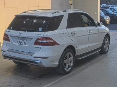 Mercedes-Benz ML CLASS
