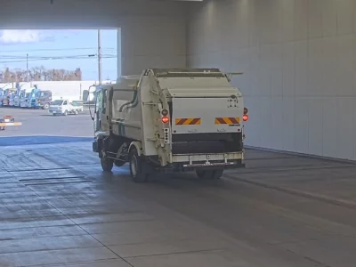 Isuzu FORWARD  с аукциона в Японии