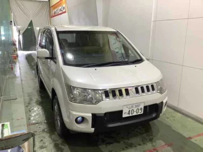 Mitsubishi DELICA D5