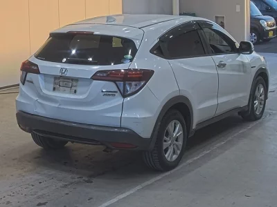 Honda VEZEL  с аукциона в Японии