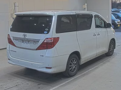 Toyota ALPHARD  с аукциона в Японии