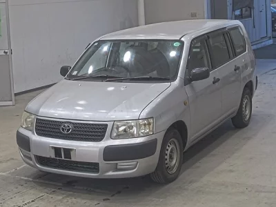 Toyota SUCCEED  с аукциона в Японии