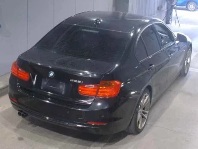 BMW 3-Series  с аукциона в Японии