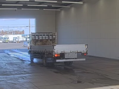 Isuzu FORWARD  с аукциона в Японии
