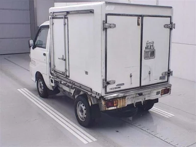 Daihatsu HIJET TRUCK  с аукциона в Японии