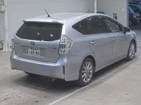 Toyota PRIUS ALPHA лот № 20344 оценка 3  с аукциона в Японии 1