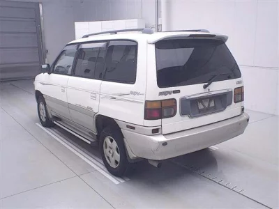 Mazda MPV  с аукциона в Японии