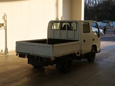 Isuzu ELF  с аукциона в Японии