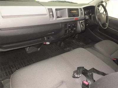 Toyota HIACE VAN  с аукциона в Японии