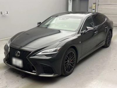 Lexus LS  с аукциона в Японии