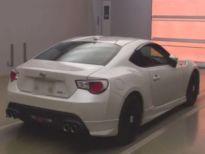 Toyota 86  с аукциона в Японии