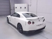 Nissan GT-R лот № 8525 оценка 4.5  с аукциона в Японии 1