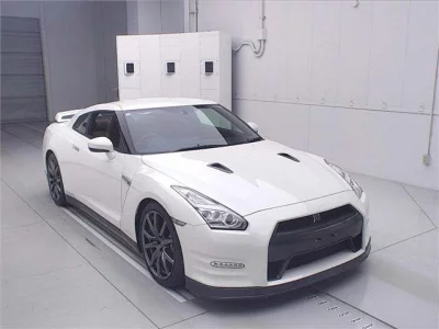 Nissan GT-R  с аукциона в Японии