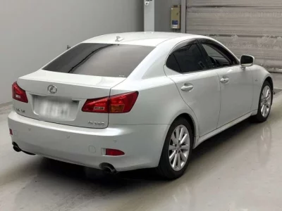 Lexus IS  с аукциона в Японии