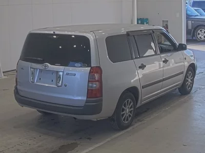 Toyota SUCCEED