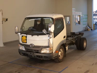Hino DUTRO  с аукциона в Японии