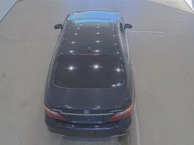 Lexus LS  с аукциона в Японии