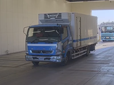 Mitsubishi FUSO FIGHTER  с аукциона в Японии