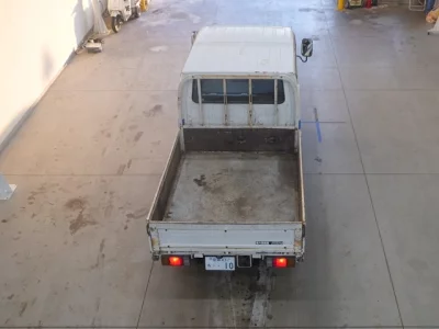 Isuzu ELF  с аукциона в Японии