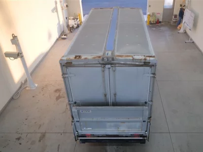 Mazda TITAN  с аукциона в Японии