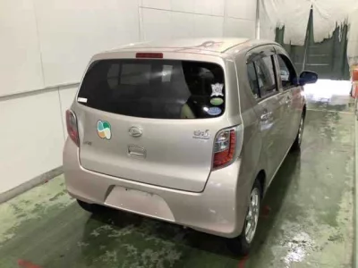 Daihatsu MIRA E S  с аукциона в Японии