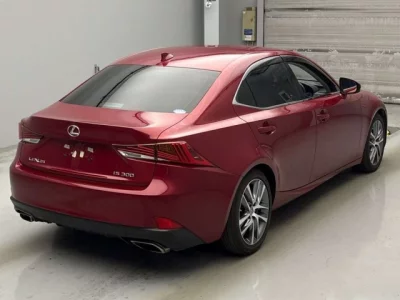 Lexus IS  с аукциона в Японии