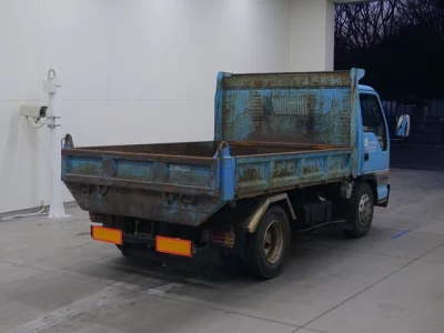 Isuzu ELF  с аукциона в Японии