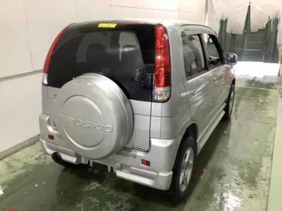 Daihatsu TERIOS KID