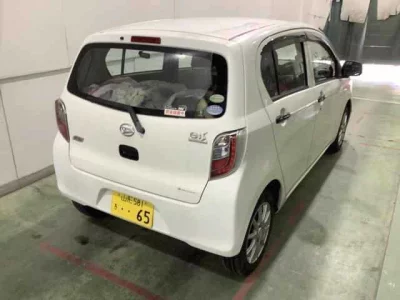 Daihatsu MIRA E S  с аукциона в Японии