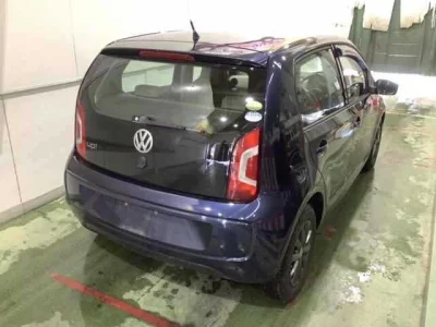 Volkswagen UP  с аукциона в Японии