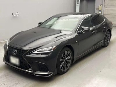 Lexus LS  с аукциона в Японии