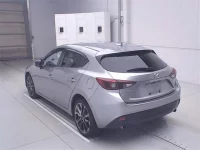 Mazda AXELA лот № 70252 оценка R  с аукциона в Японии 1