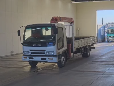 Isuzu FORWARD  с аукциона в Японии