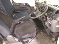 Mitsubishi CANTER лот № 70262 оценка 3  с аукциона в Японии 4