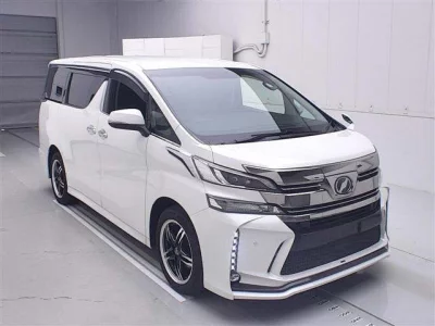 Toyota VELLFIRE  с аукциона в Японии