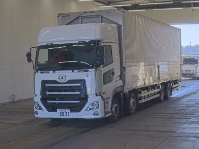 Nissan QUON  с аукциона в Японии