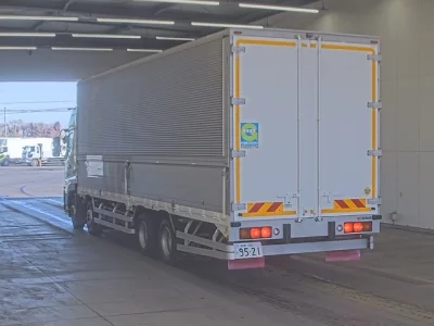 Nissan QUON  с аукциона в Японии