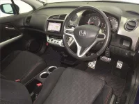 Honda STREAM лот № 70278 оценка 3.5  с аукциона в Японии 2