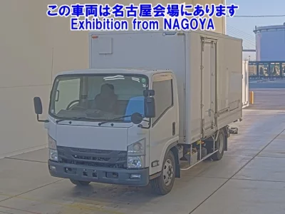 Isuzu ELF  с аукциона в Японии