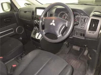 Mitsubishi DELICA D5 лот № 70282 оценка 3  с аукциона в Японии 2