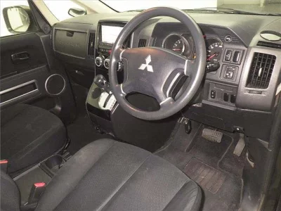 Mitsubishi DELICA D5  с аукциона в Японии