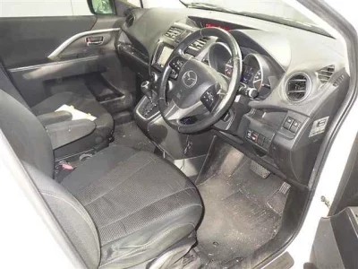 Mazda PREMACY  с аукциона в Японии