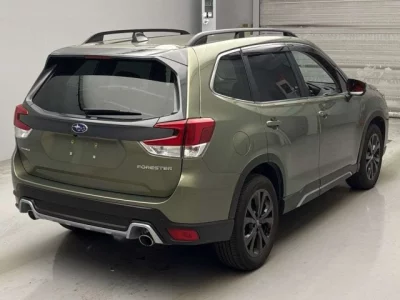 Subaru FORESTER  с аукциона в Японии