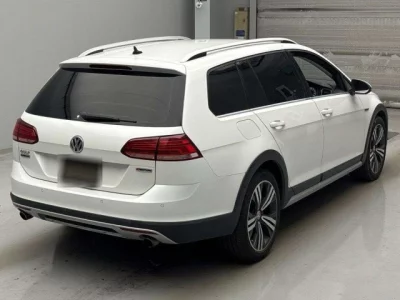 Volkswagen GOLF ALLTRACK